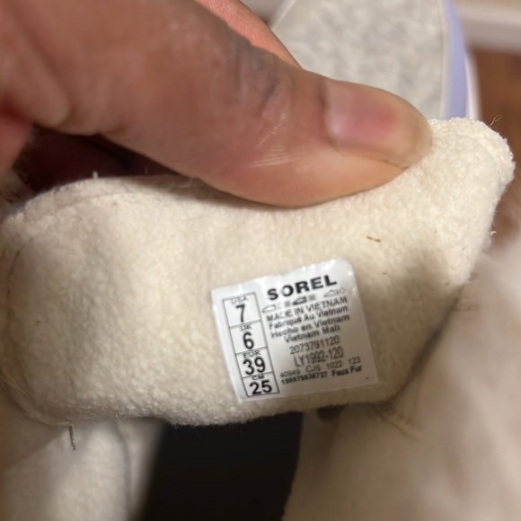 Sorel Explorer boots Insulated waterproof shoes size 7 US NWOT - Picture 7 of 10